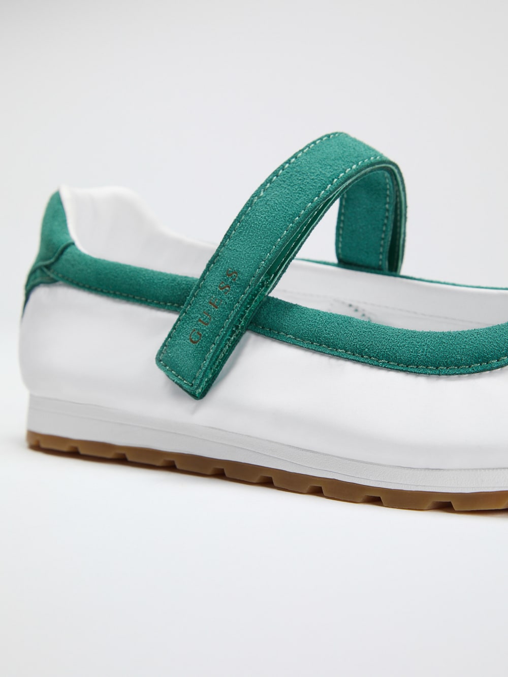 Treece logo ballet pump - Guess