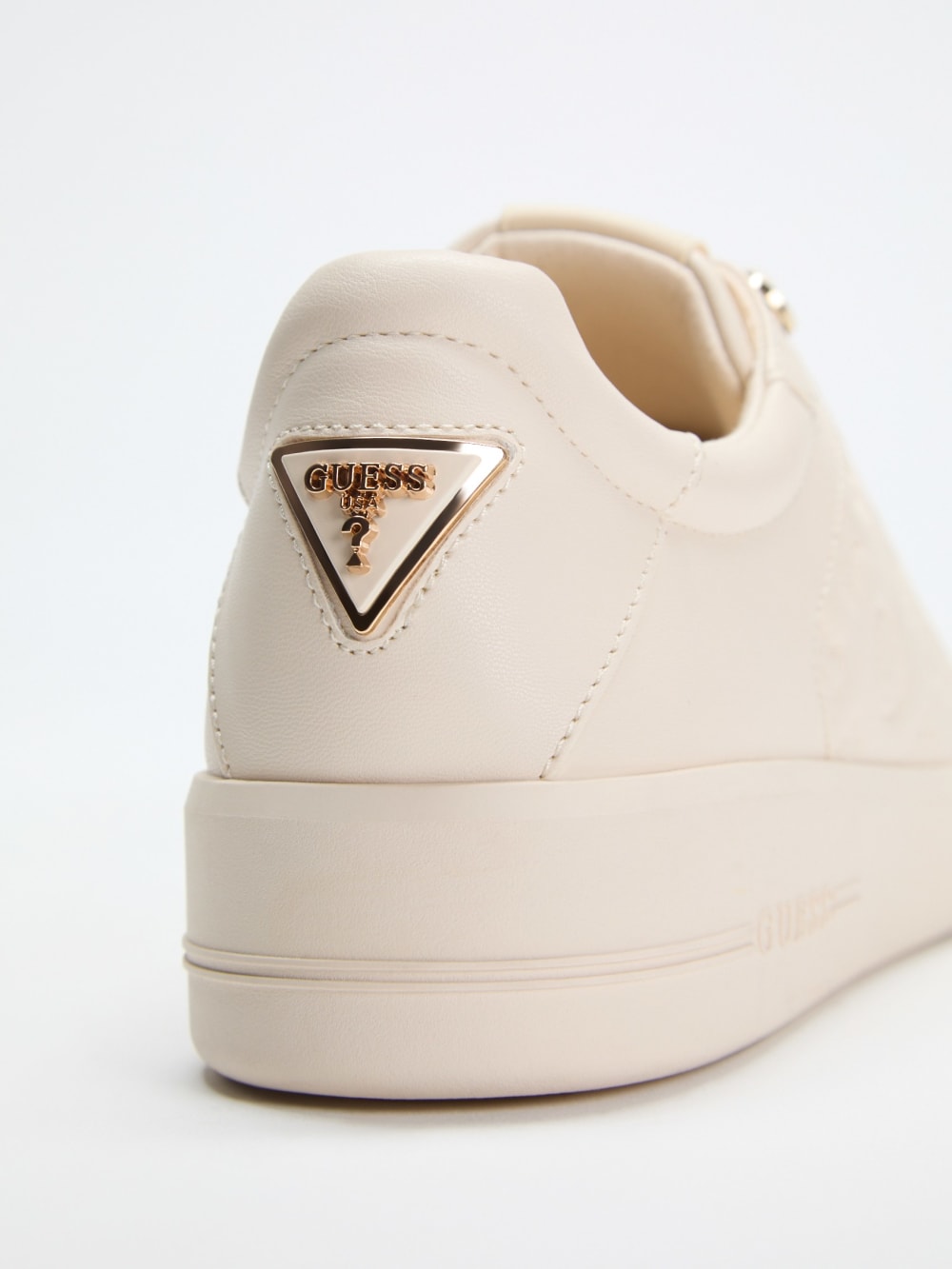 Ronii Debossed Peony Low-Top Sneakers - Guess
