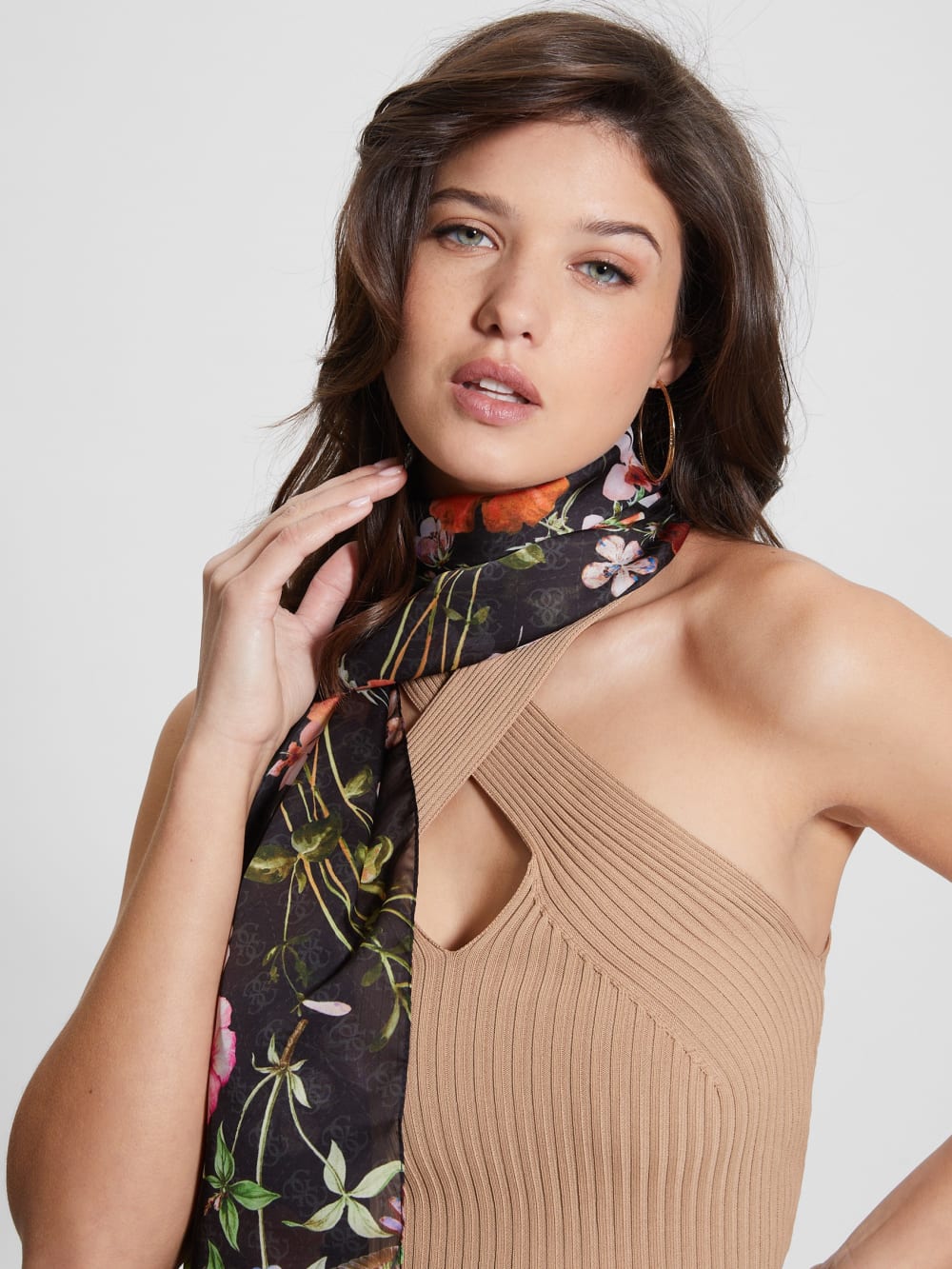 Jannessa Floral Scarf - Guess