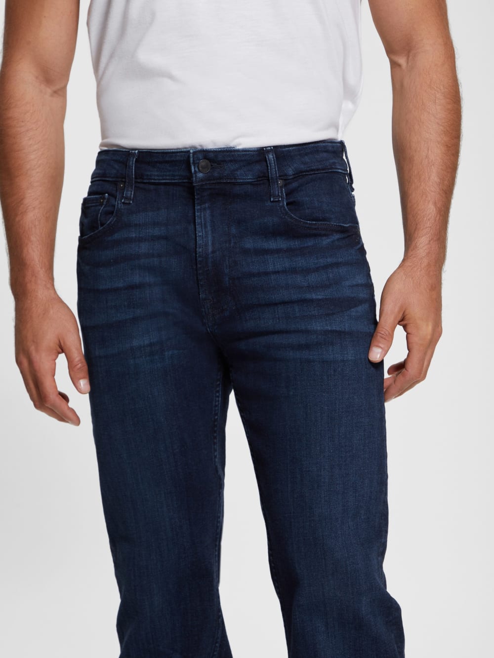 Regular Straight Jeans - Guess