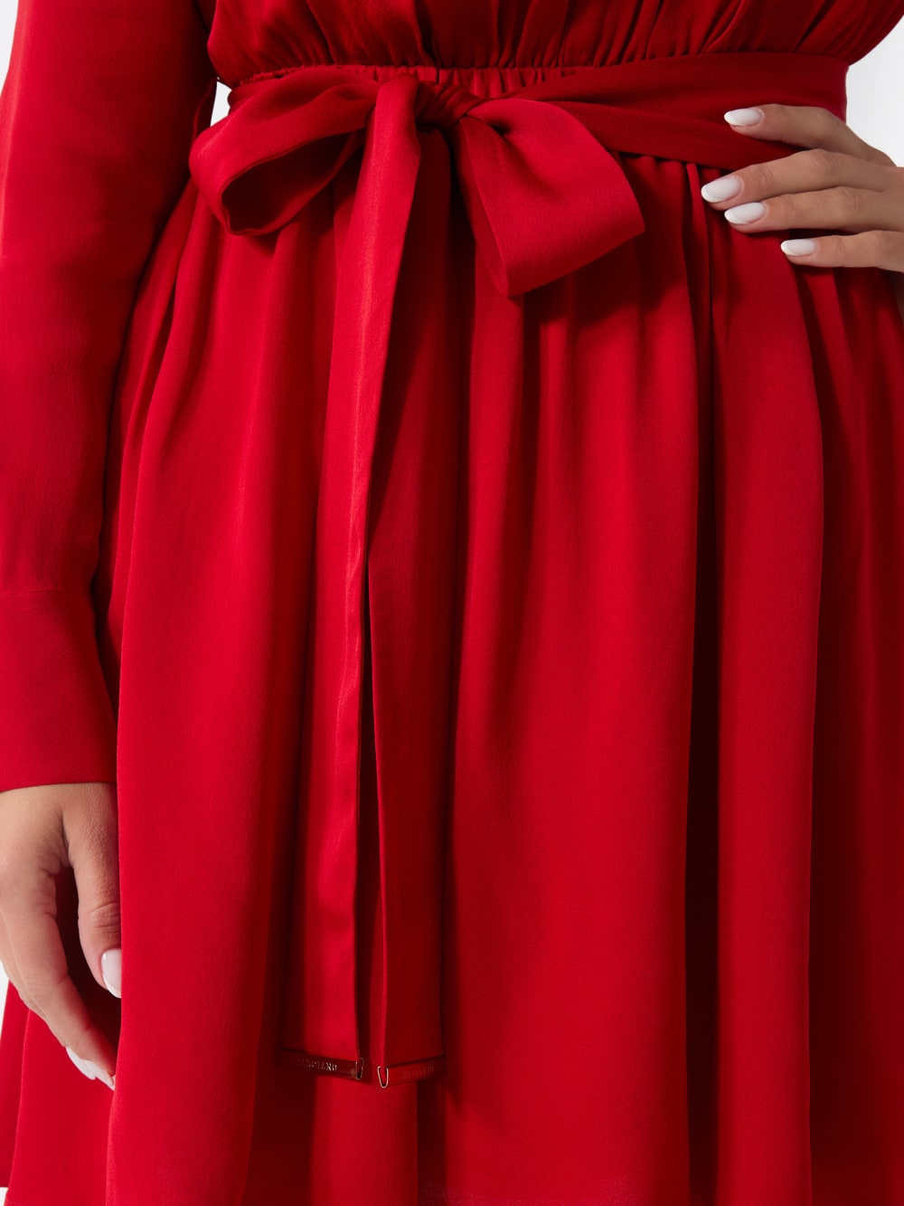 Anita Keyhole Belted Dress - Guess