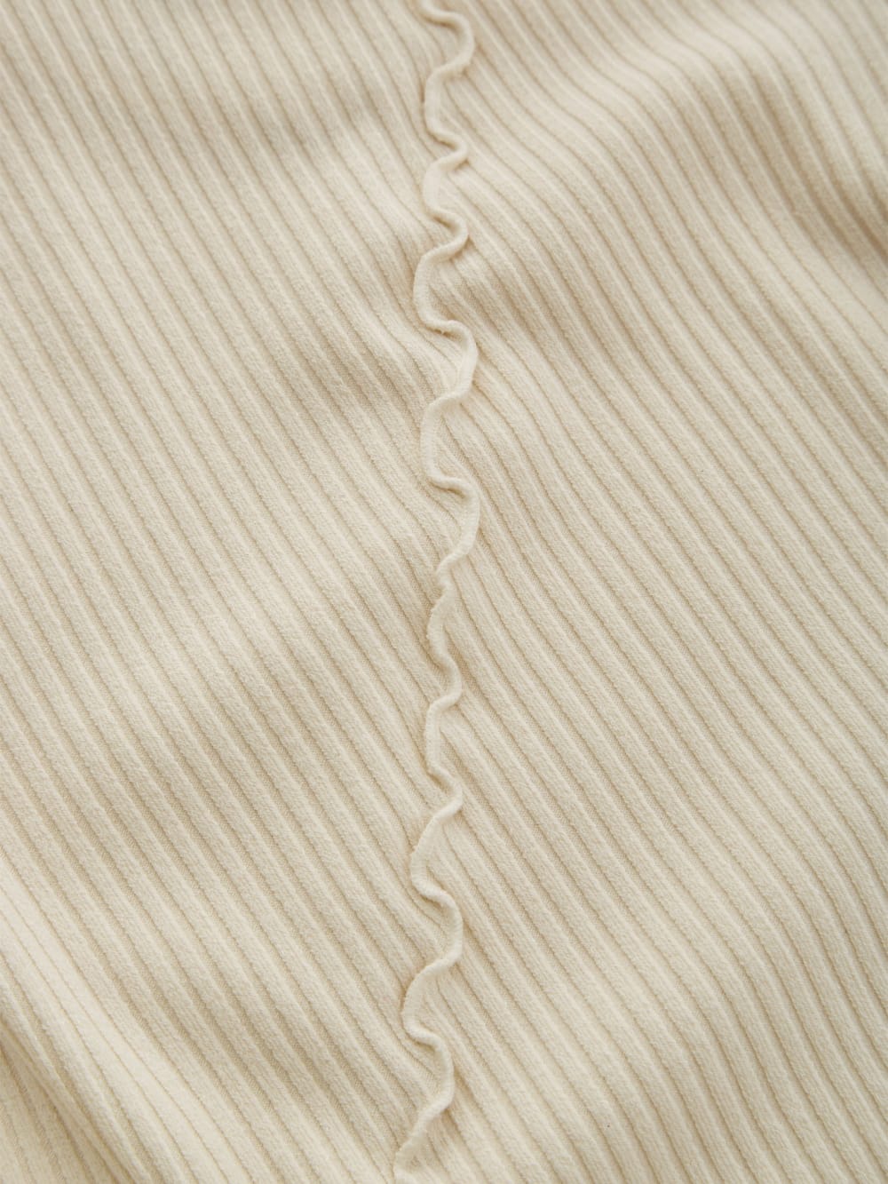 long-sleeve lettuce edge top - Guess