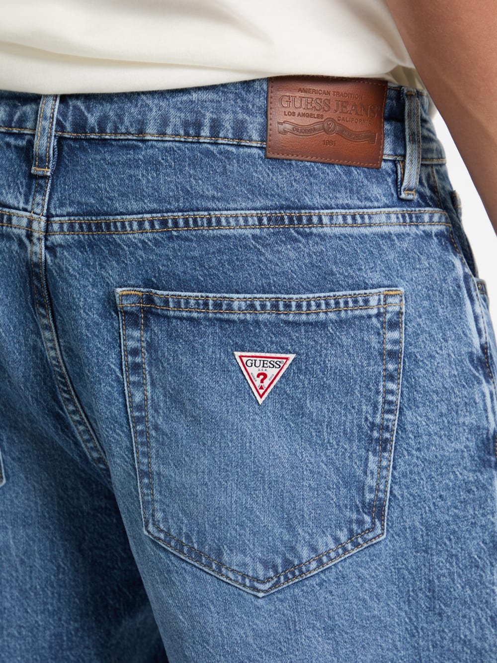 G15 Relaxed Taper Jeans - Guess