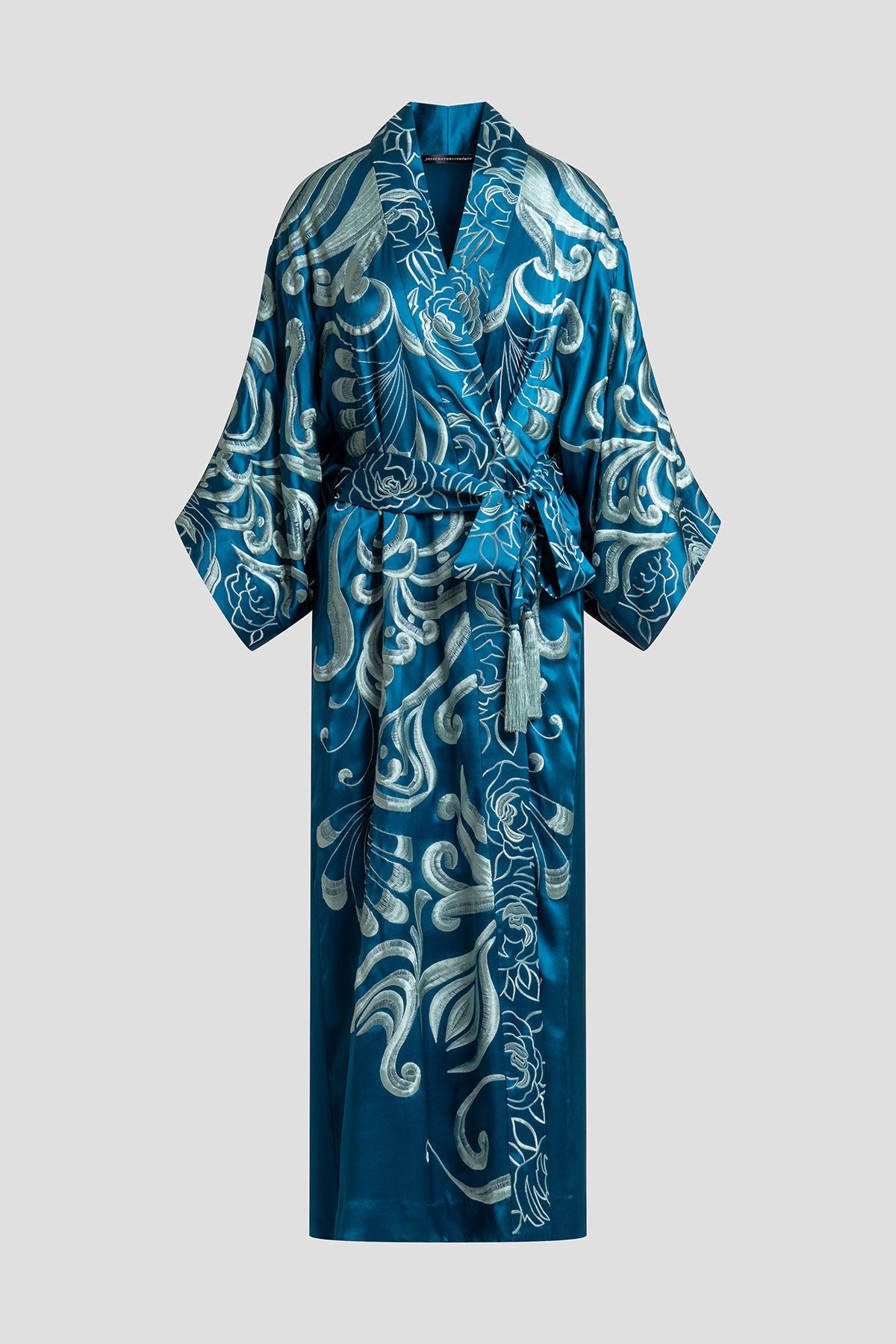 NATORI Couture Nouveau Embellished Silk Robe