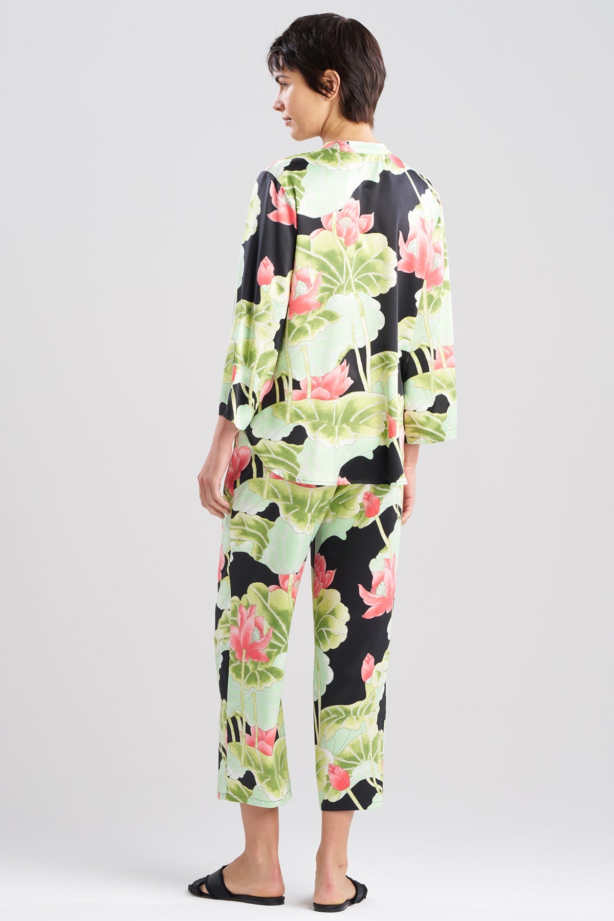 NATORI Ascendant Lotus Printed Satin Mandarin PJ Set