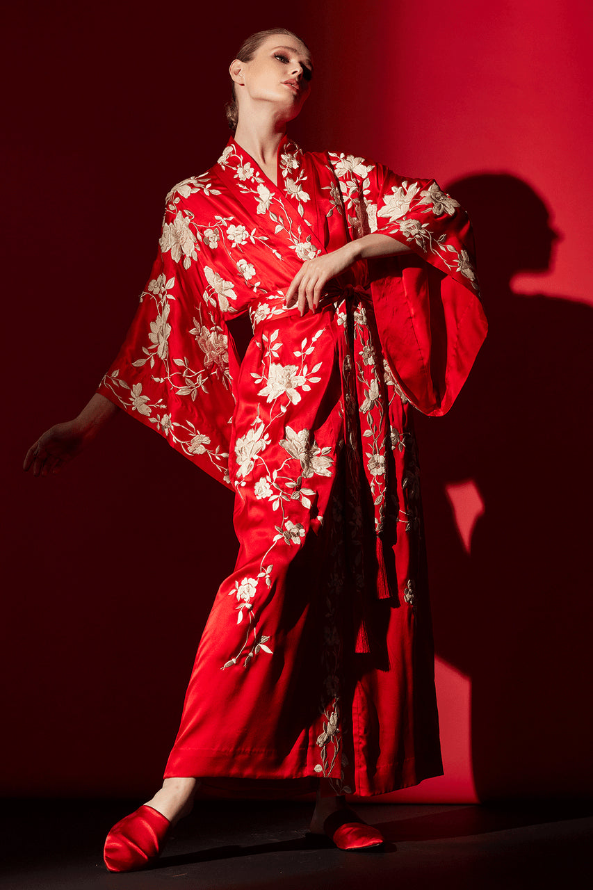 NATORI Buy Key Essentials Embroidered Kimono Tassel Silk Robe in Scarlet Online
