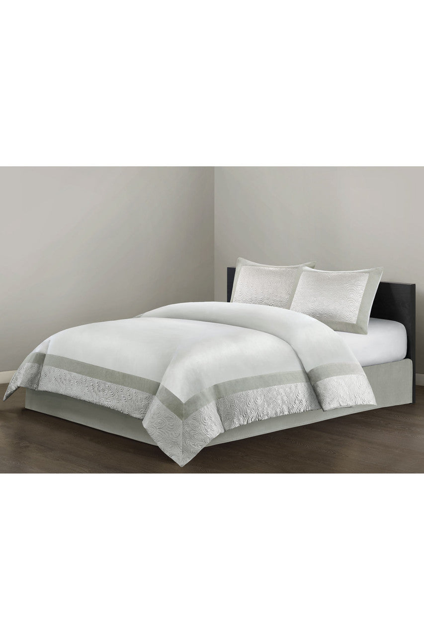 NATORI Buy Madame Ning Duvet Cover in Light Grey/Blanc De Blanc Online