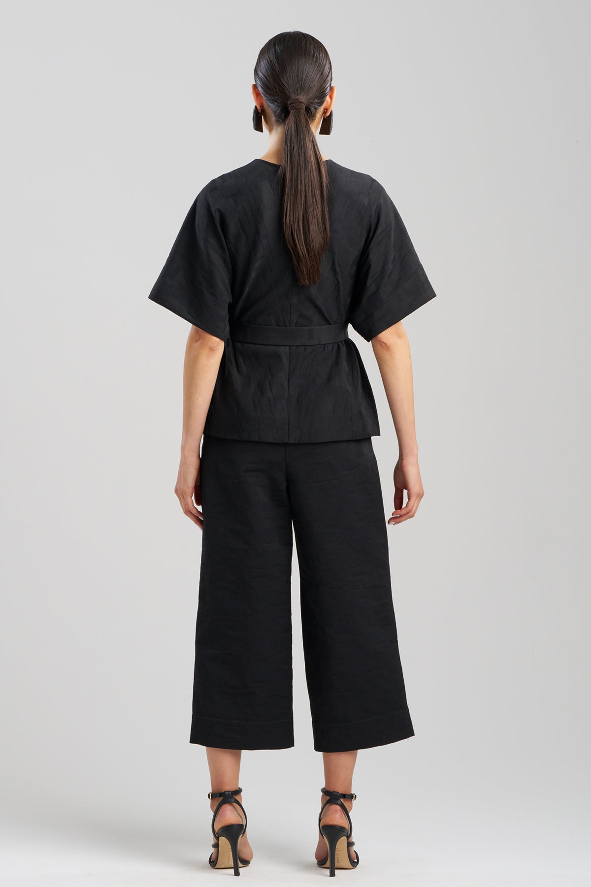 NATORI Geo Texture Jacquard Kimono Wrap Top