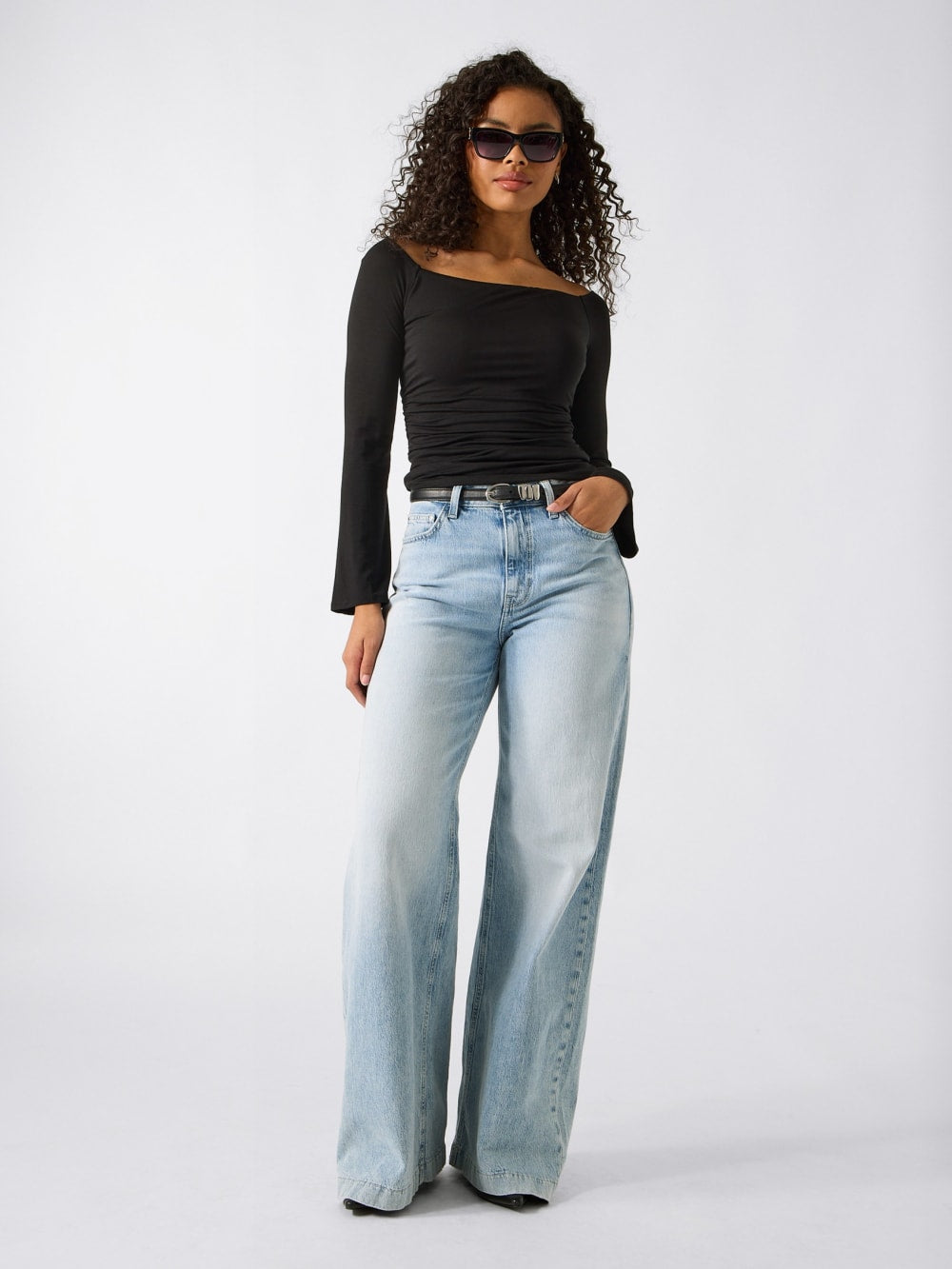 Off-shoulder top - Guess