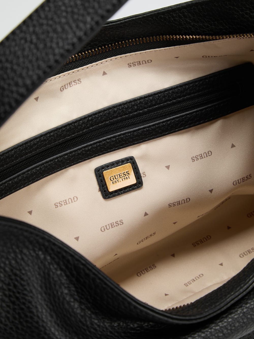 Camden Shoulder Bag - Guess