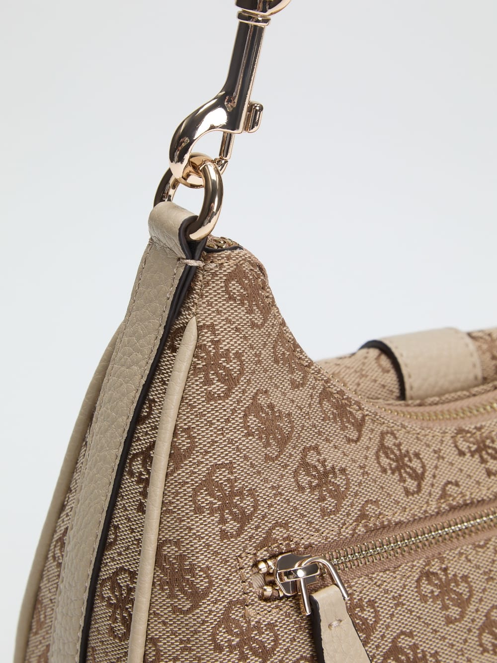 Jessa Shoulder Bag - Guess