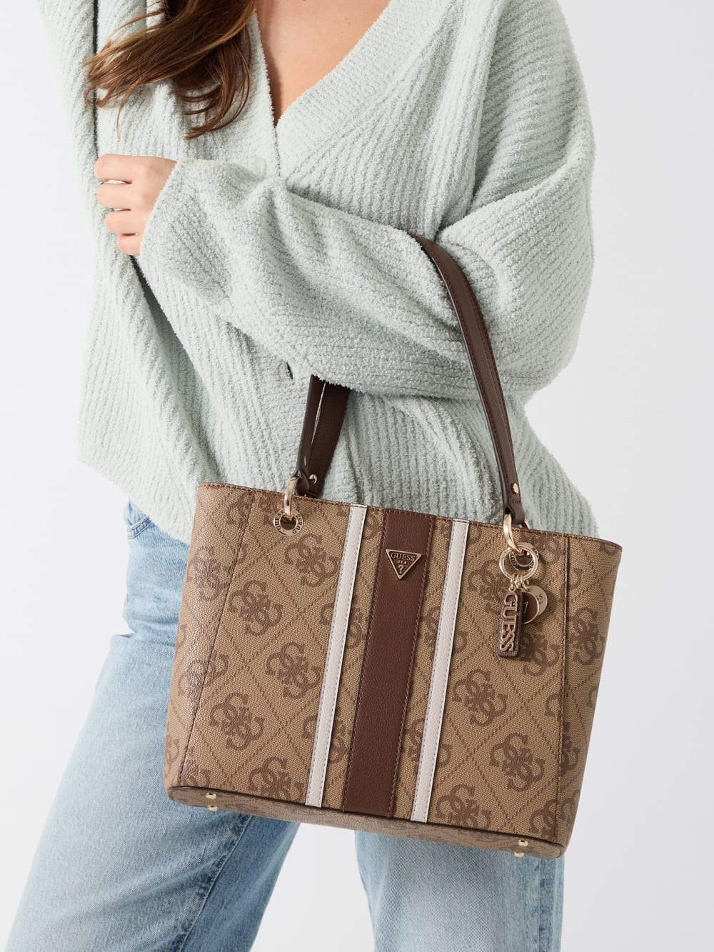 Noelle Shopper - Guess