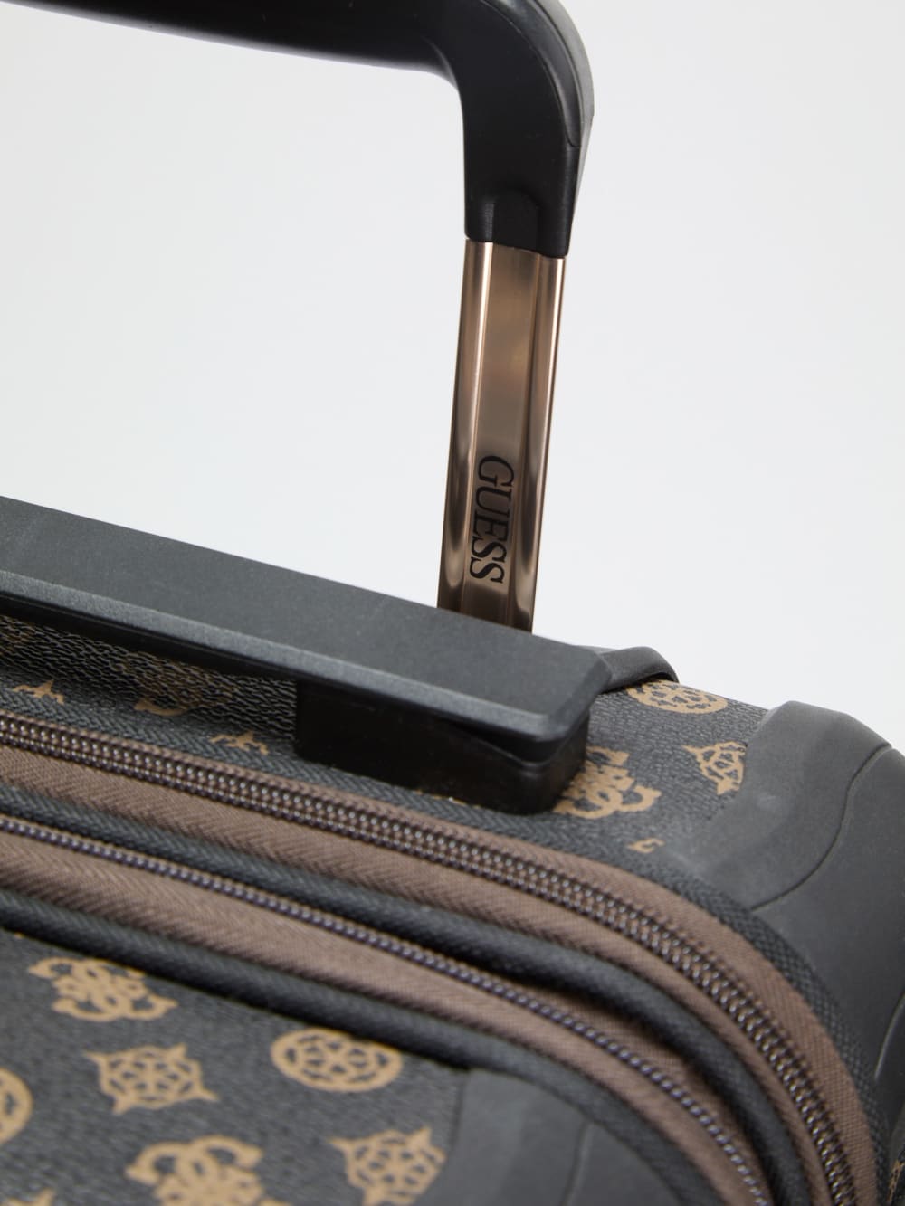 Wilder Peony 20" 8-Wheel Suitcase - Guess