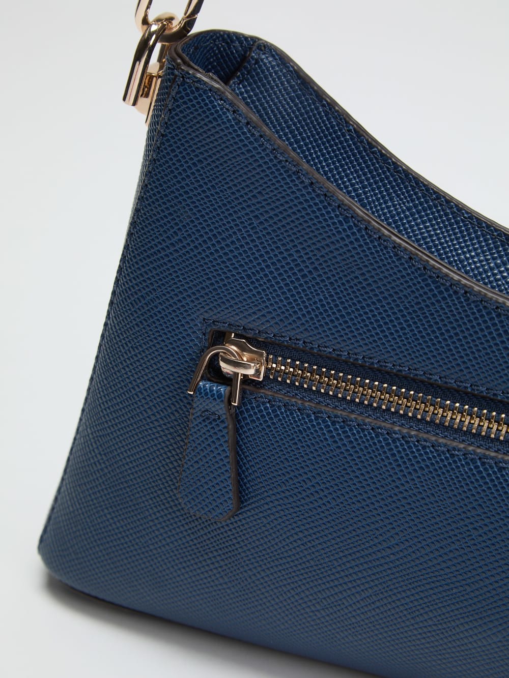 Patsie Shoulder Bag - Guess