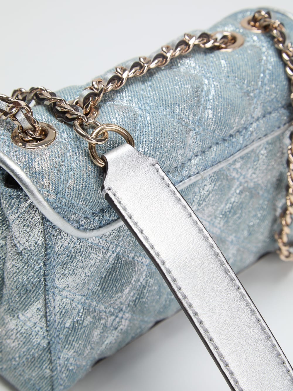 Giully CrossBody Bag - Guess