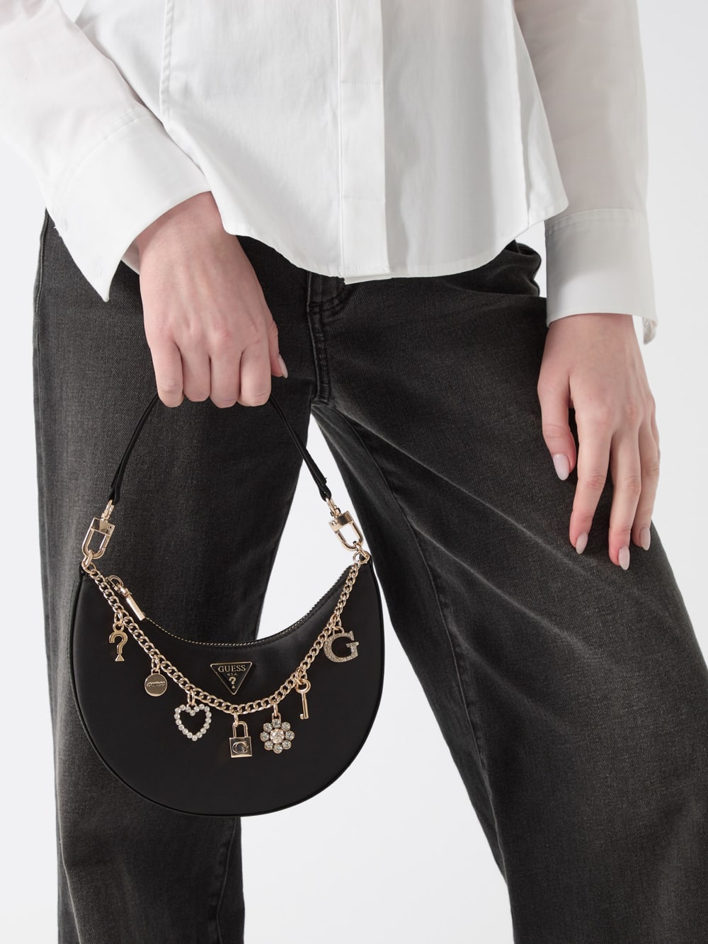 Tasmin Charm Appliqu  Hobo Bag - Guess