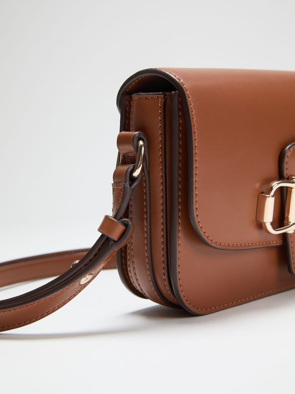 Janie Logo Crossbody Bag - Guess