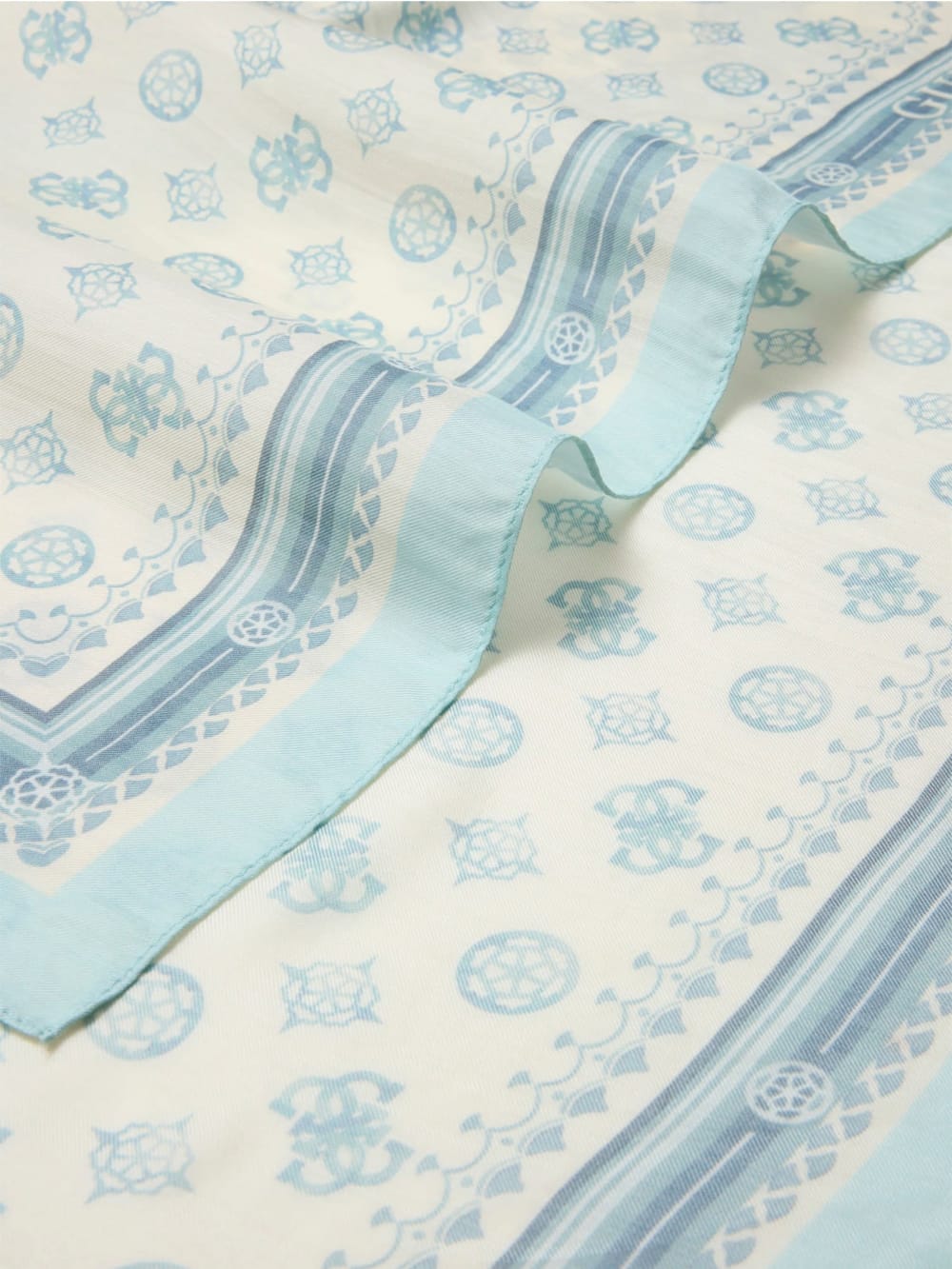 Marina Peony Printed Scarf - Guess