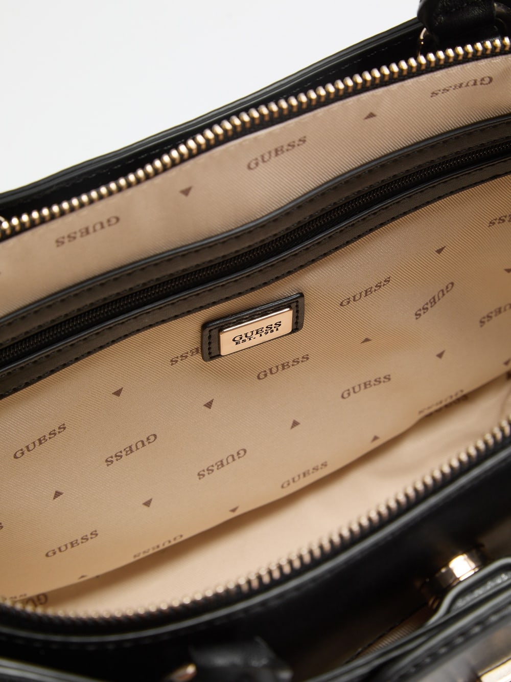 Janie Logo Handbag - Guess