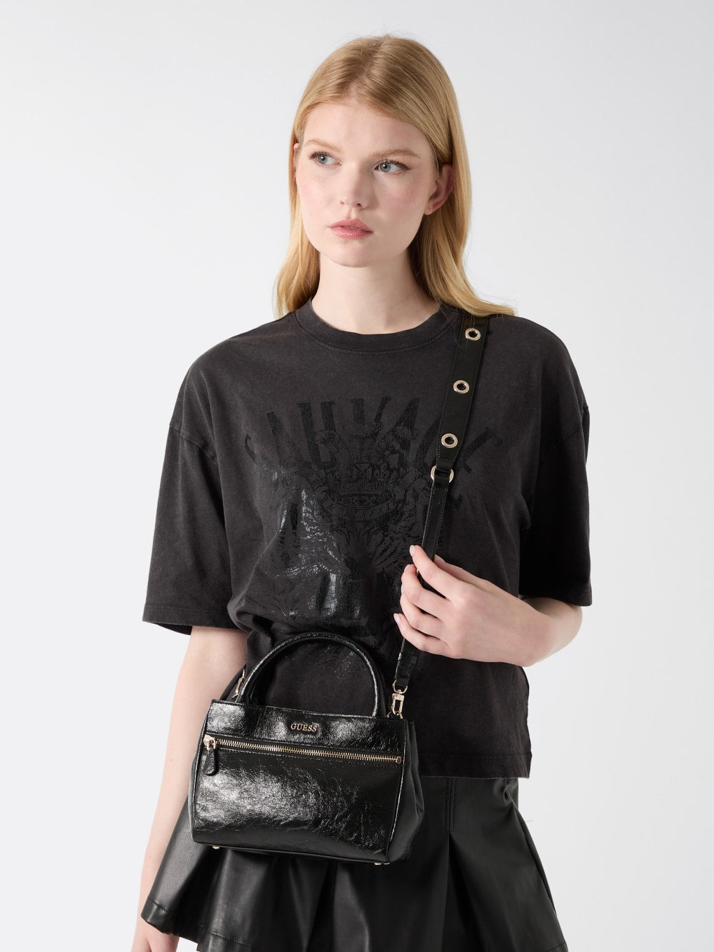 Justine Shoulder Bag - Guess