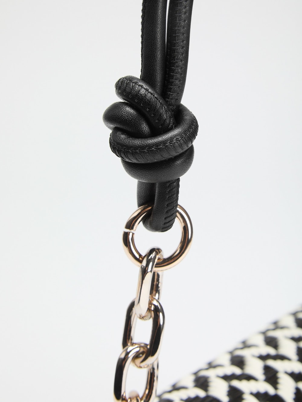 Tessi Shoulder Bag - Guess