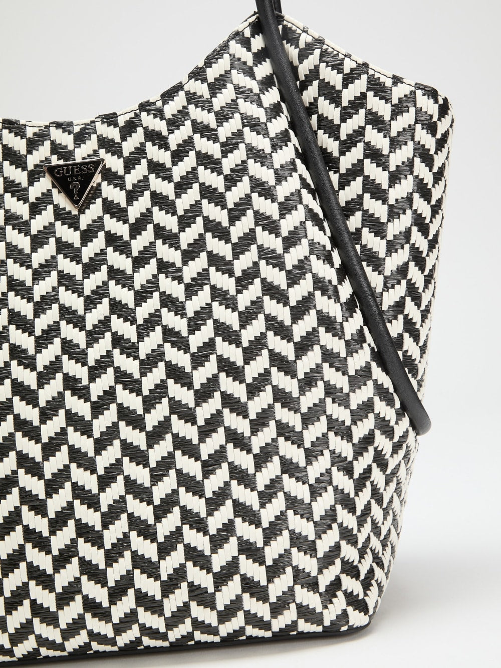 Tessi Shopper - Guess