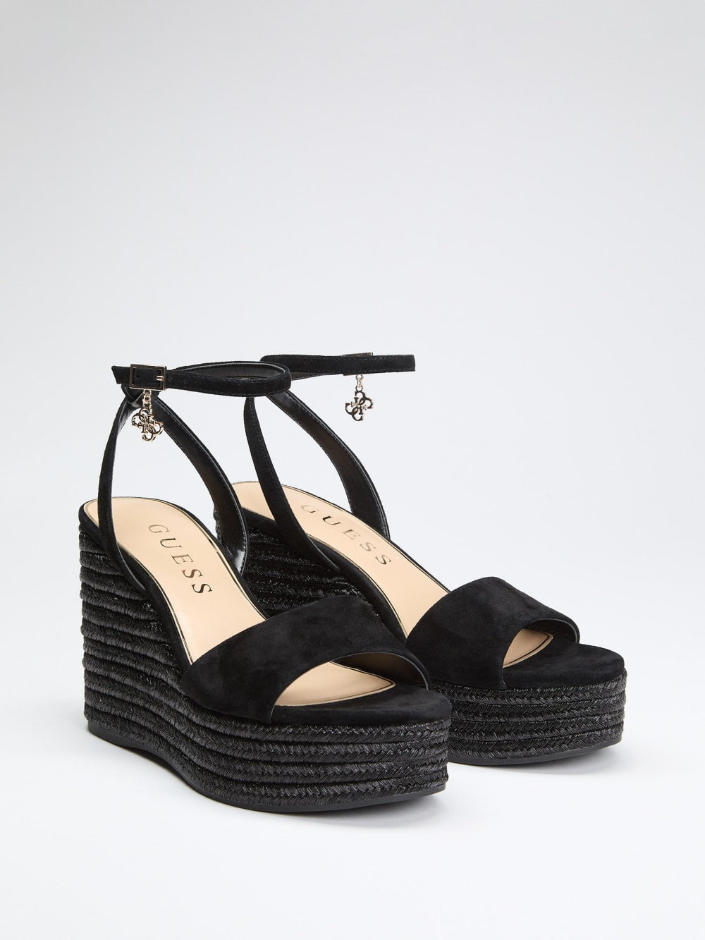 Everly Charm Wedge - Guess