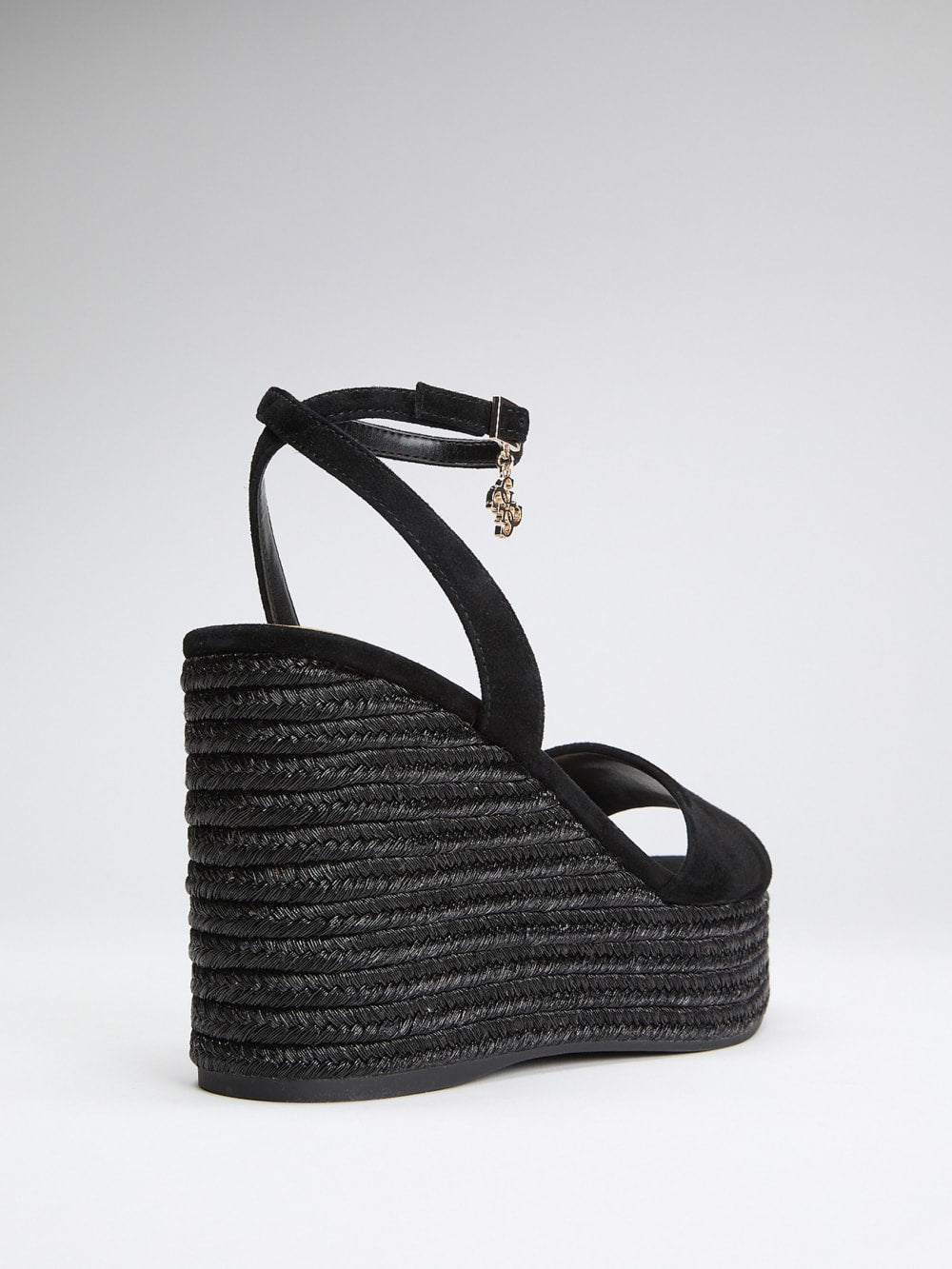 Everly Charm Wedge - Guess