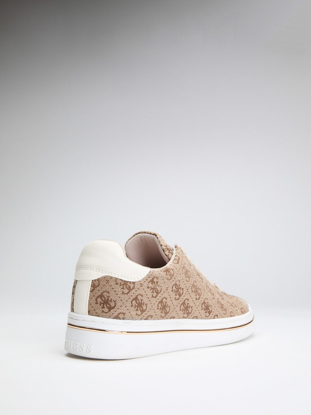 Stasey Quattro G Low-Top Sneakers - Guess
