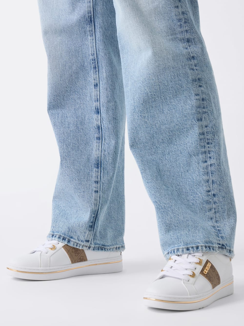 Stew 4G logo sneaker - Guess