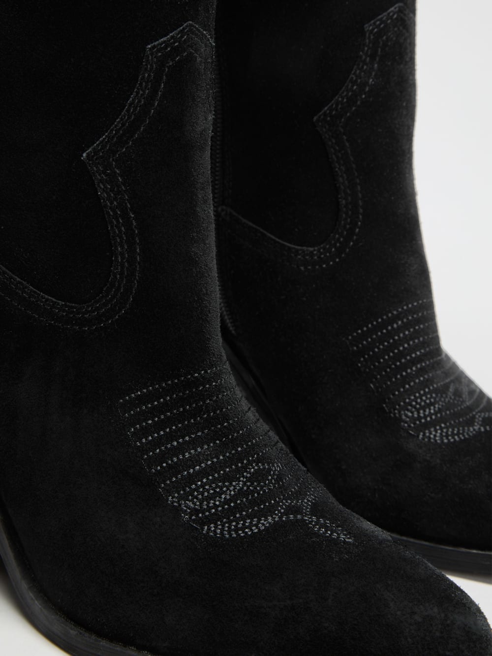 Sashan Suede Knee-High Boots - Guess