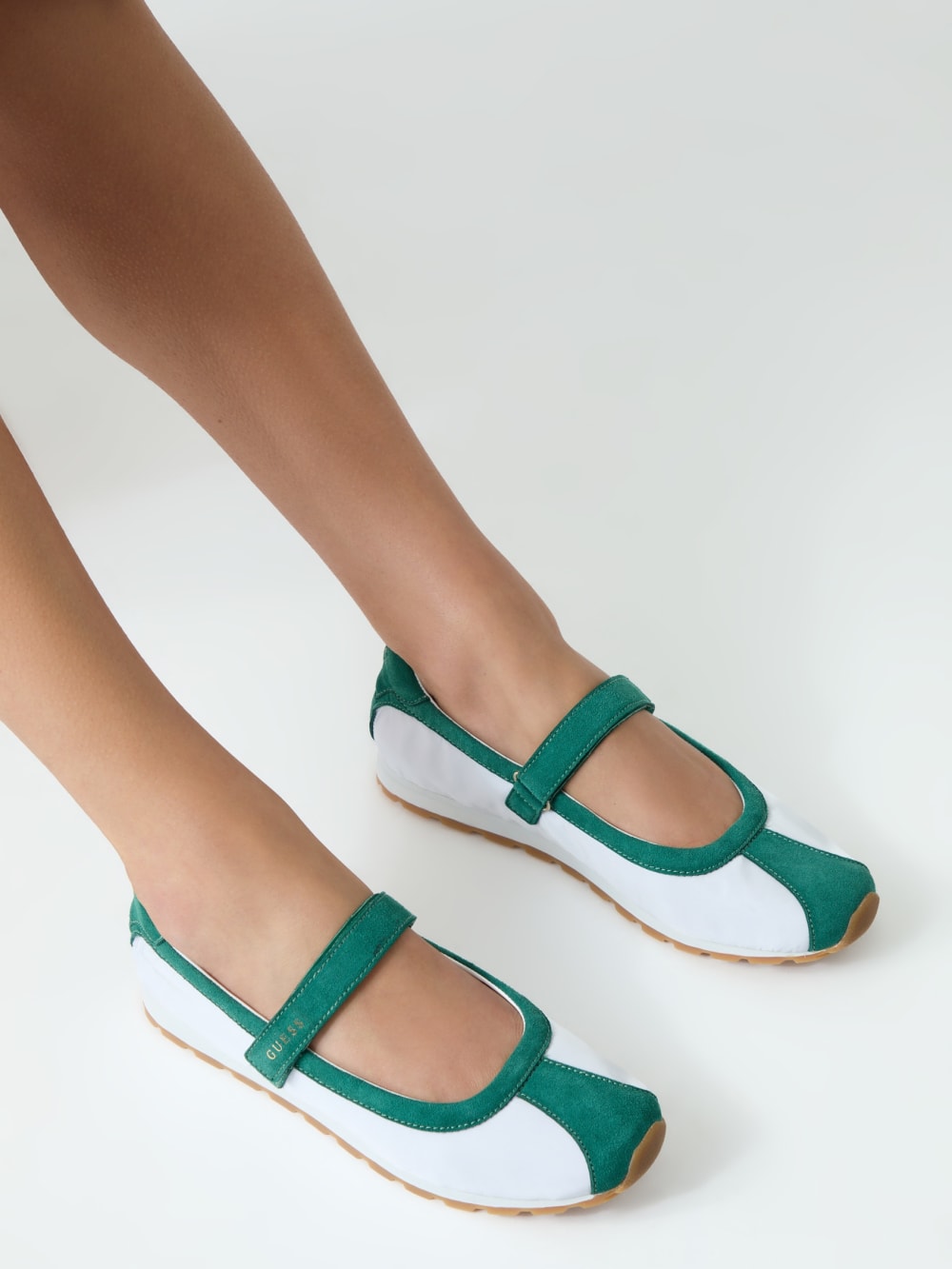Treece logo ballet pump - Guess