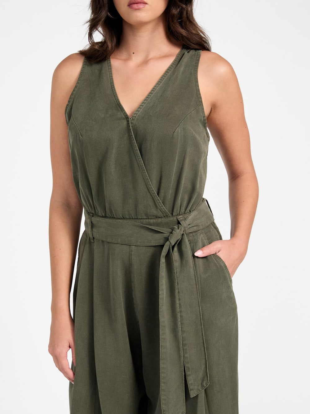 Madelyn Sleeveless Twill Jumpsuit - Guess