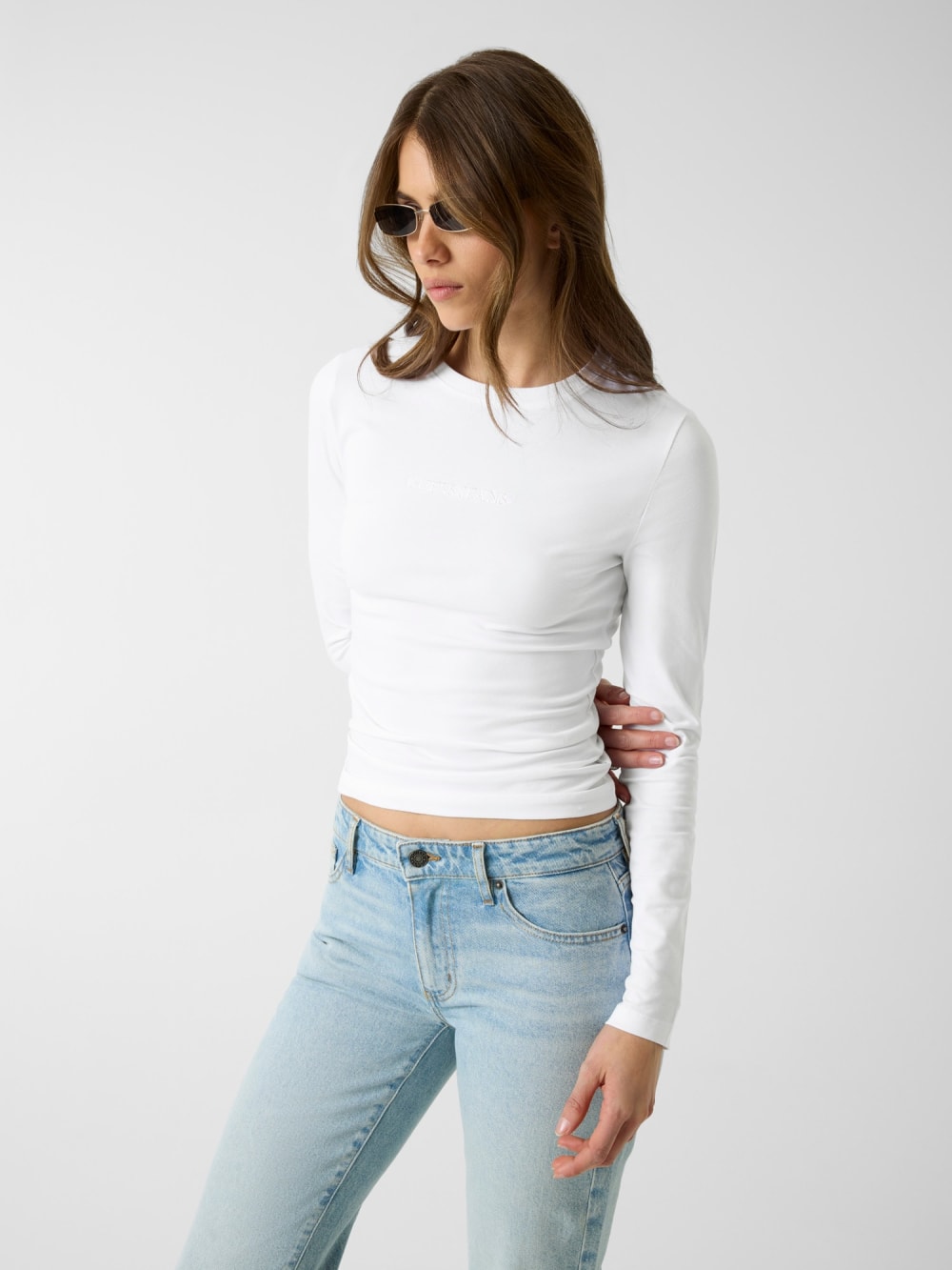 Slim Embroidered Long-Sleeve Tee - Guess