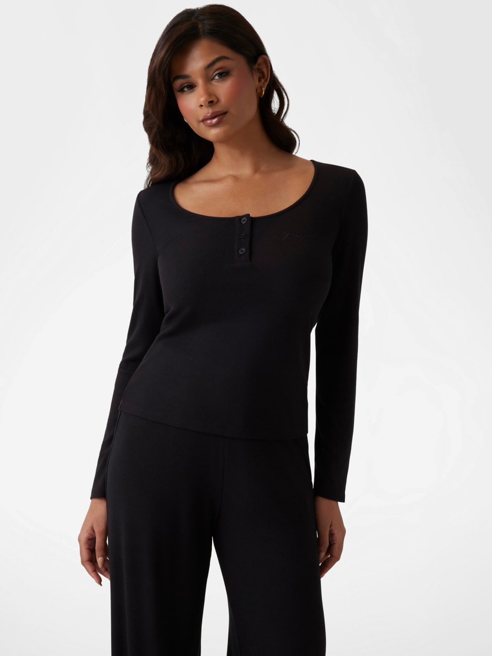 Eco Lia Henley Tee - Guess