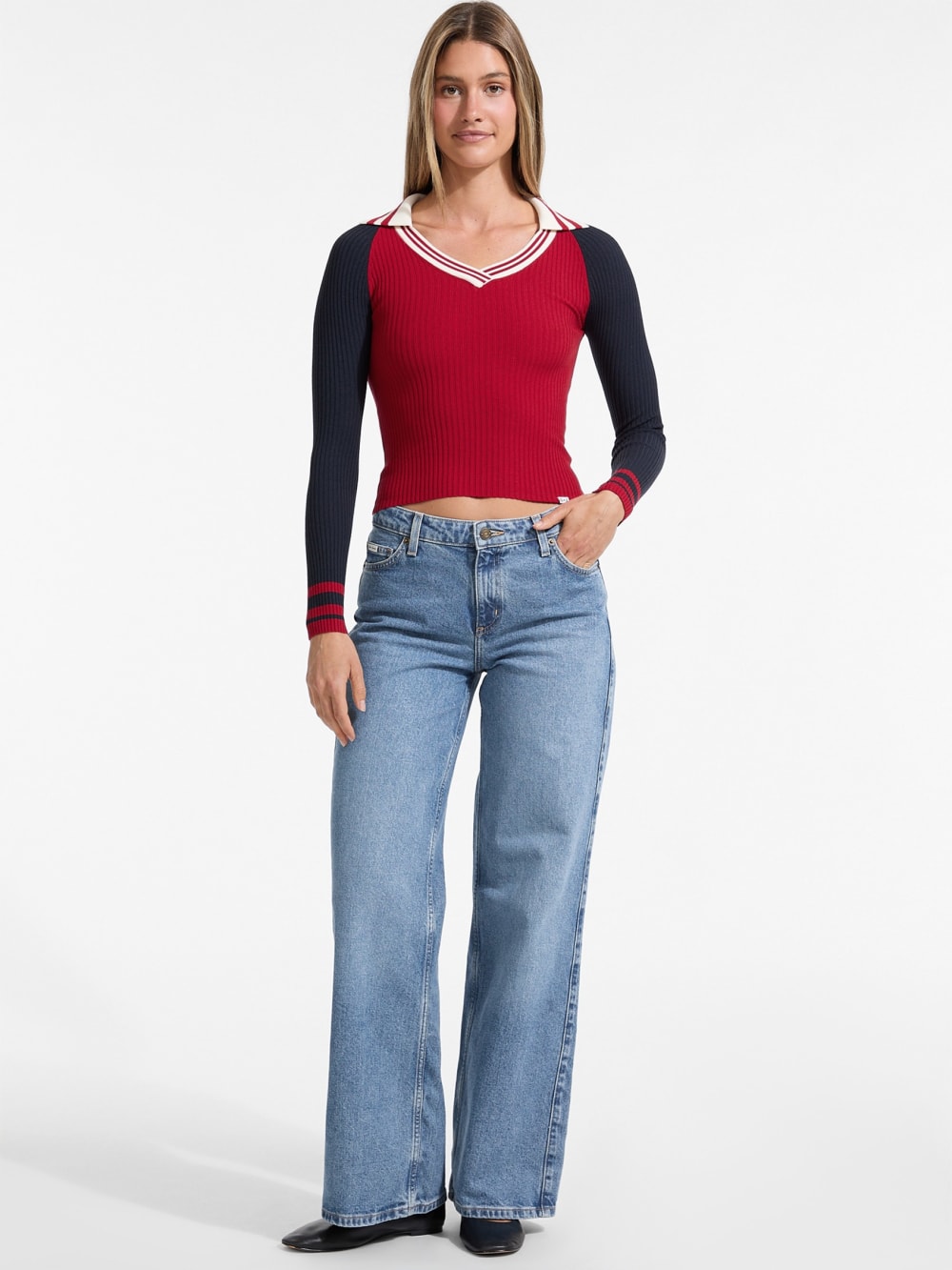 Raglan V-Neck Sweater Top - Guess