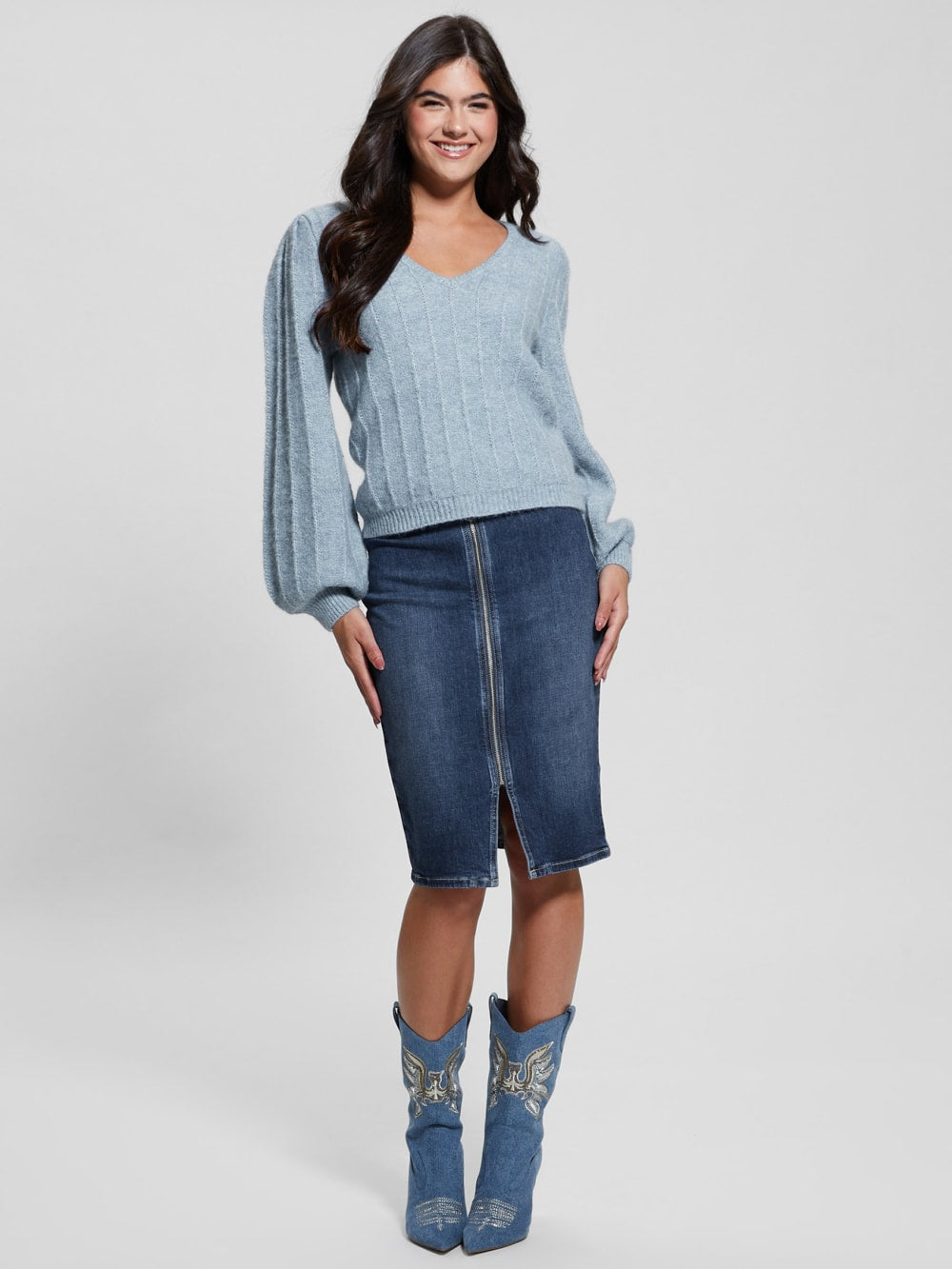 Madeline Textured V-Neck Sweater - Guess