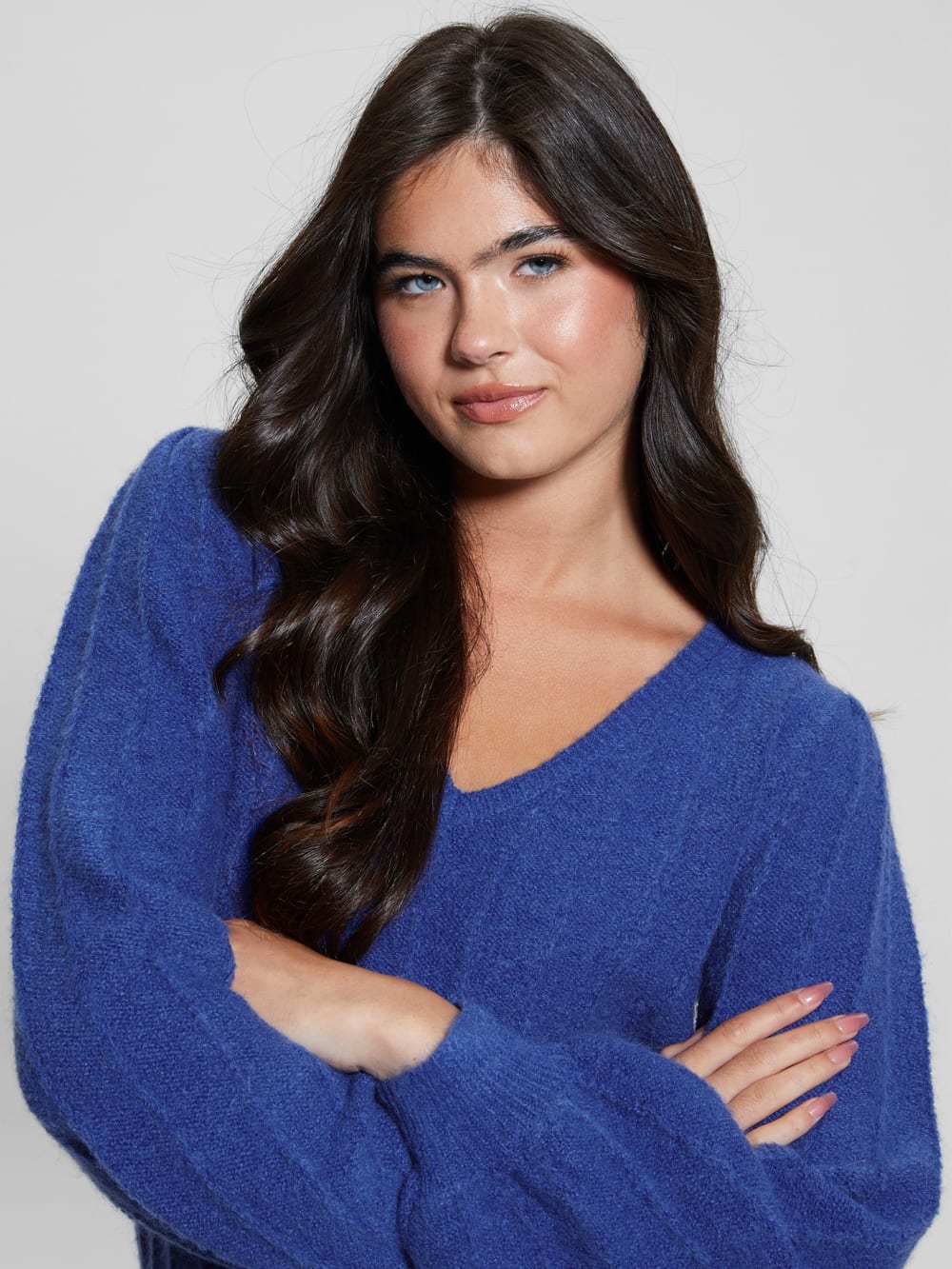Madeline Textured V-Neck Sweater - Guess
