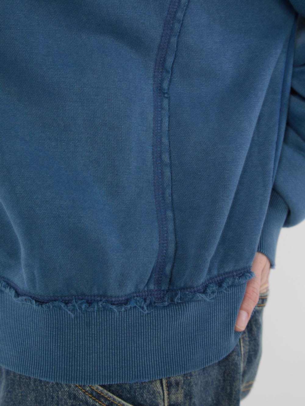 GUESS Originals Distressed Pullover - Guess