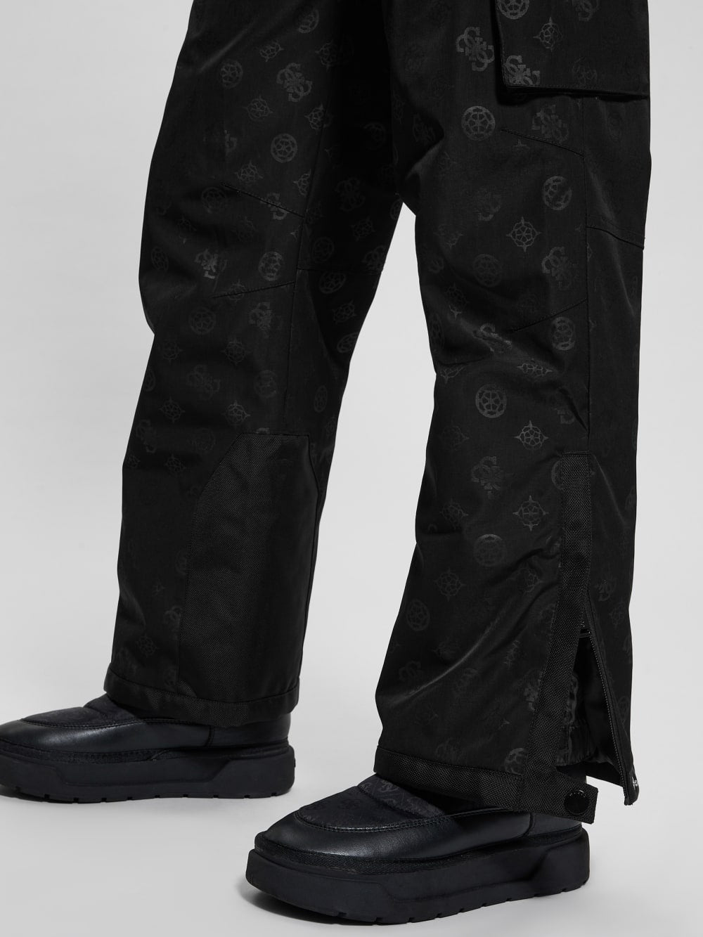Eco Peony Cargo Ski Pants - Guess