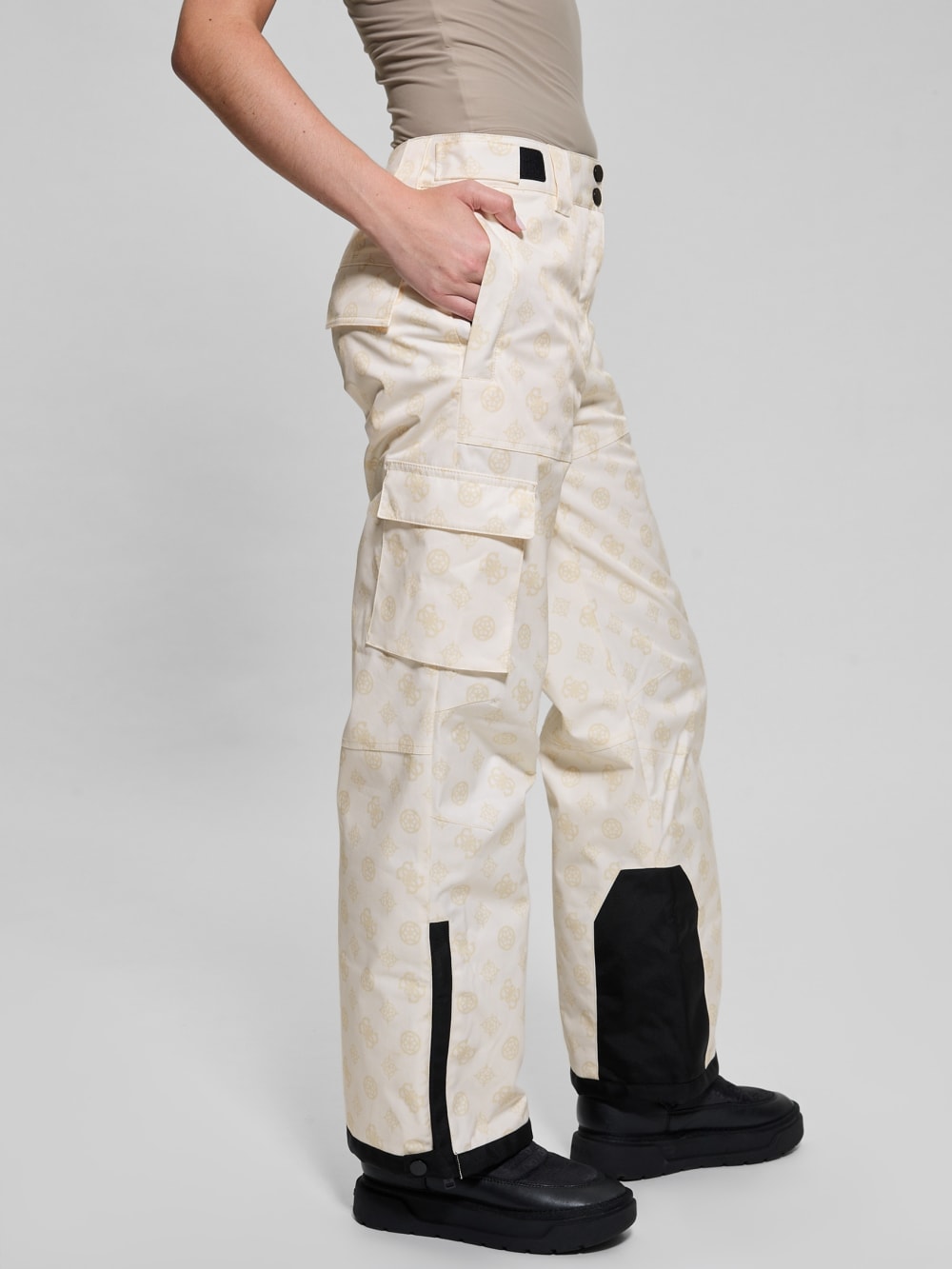 Eco Peony Cargo Ski Pants - Guess