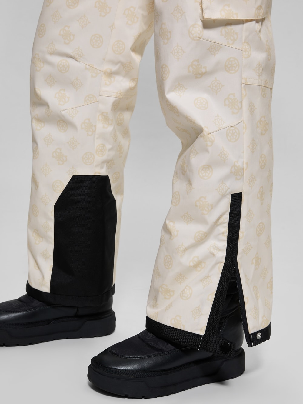 Eco Peony Cargo Ski Pants - Guess