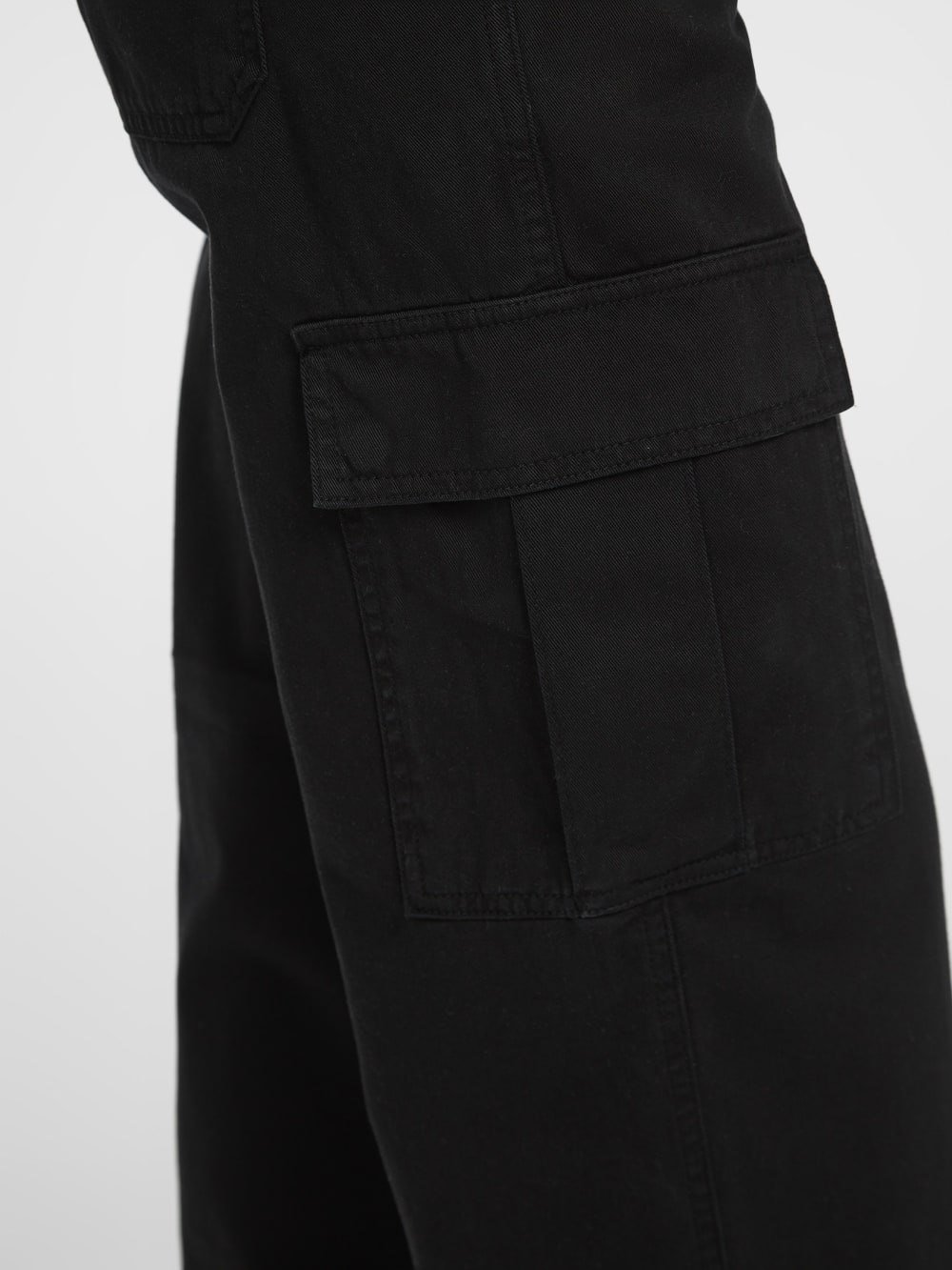 Cargo Chino Pants - Guess