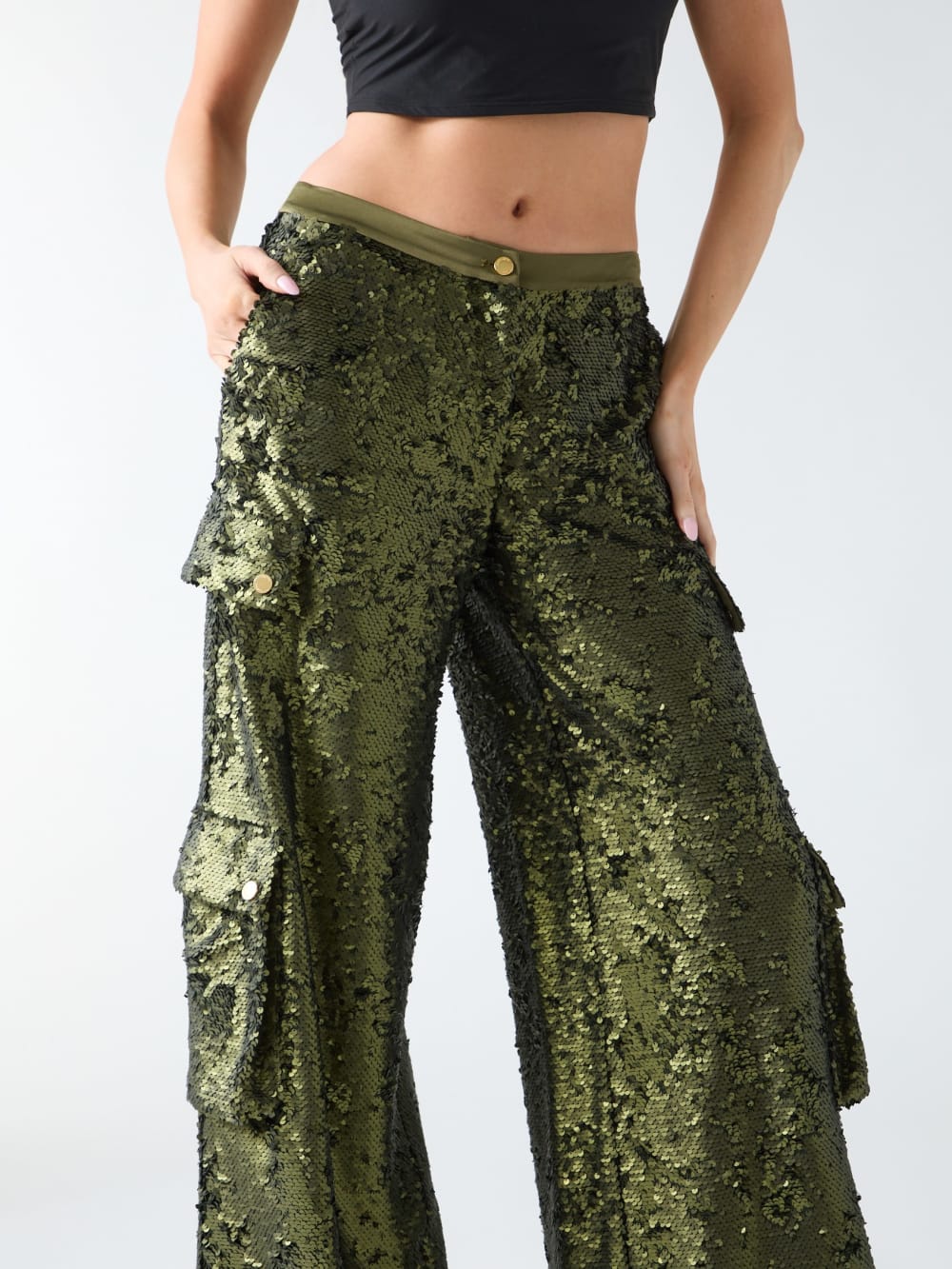 Kaia Sequin Cargo Pants - Guess