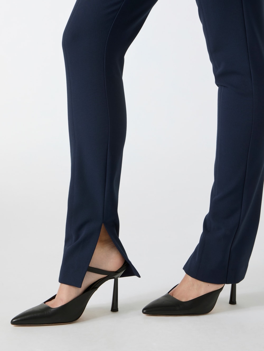 Dallas Straight Pant - Guess