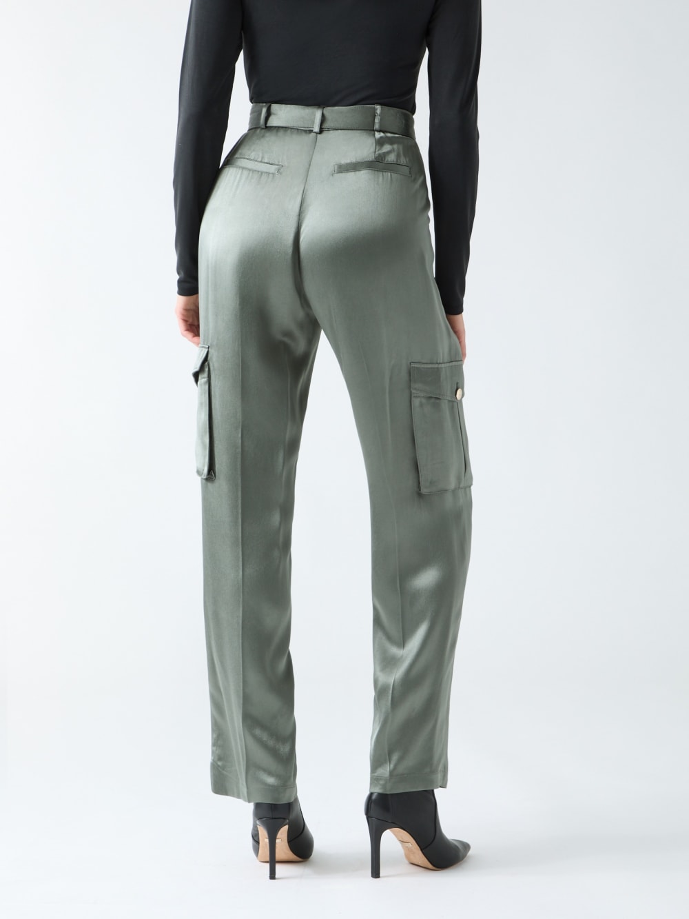 Fannie Satin Cargo Pant - Guess