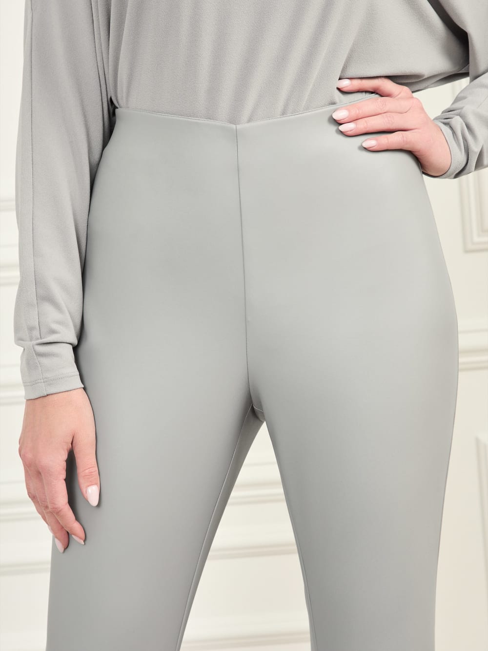 Asha Fit and Flare Pant - Guess