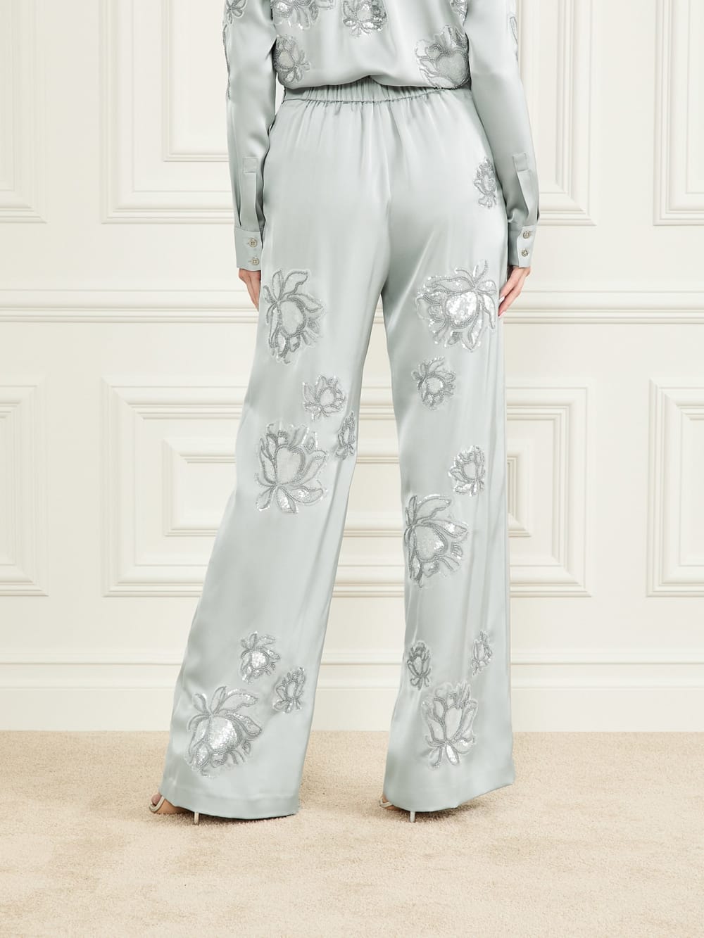 Gwen Embroidered Flower Pant - Guess