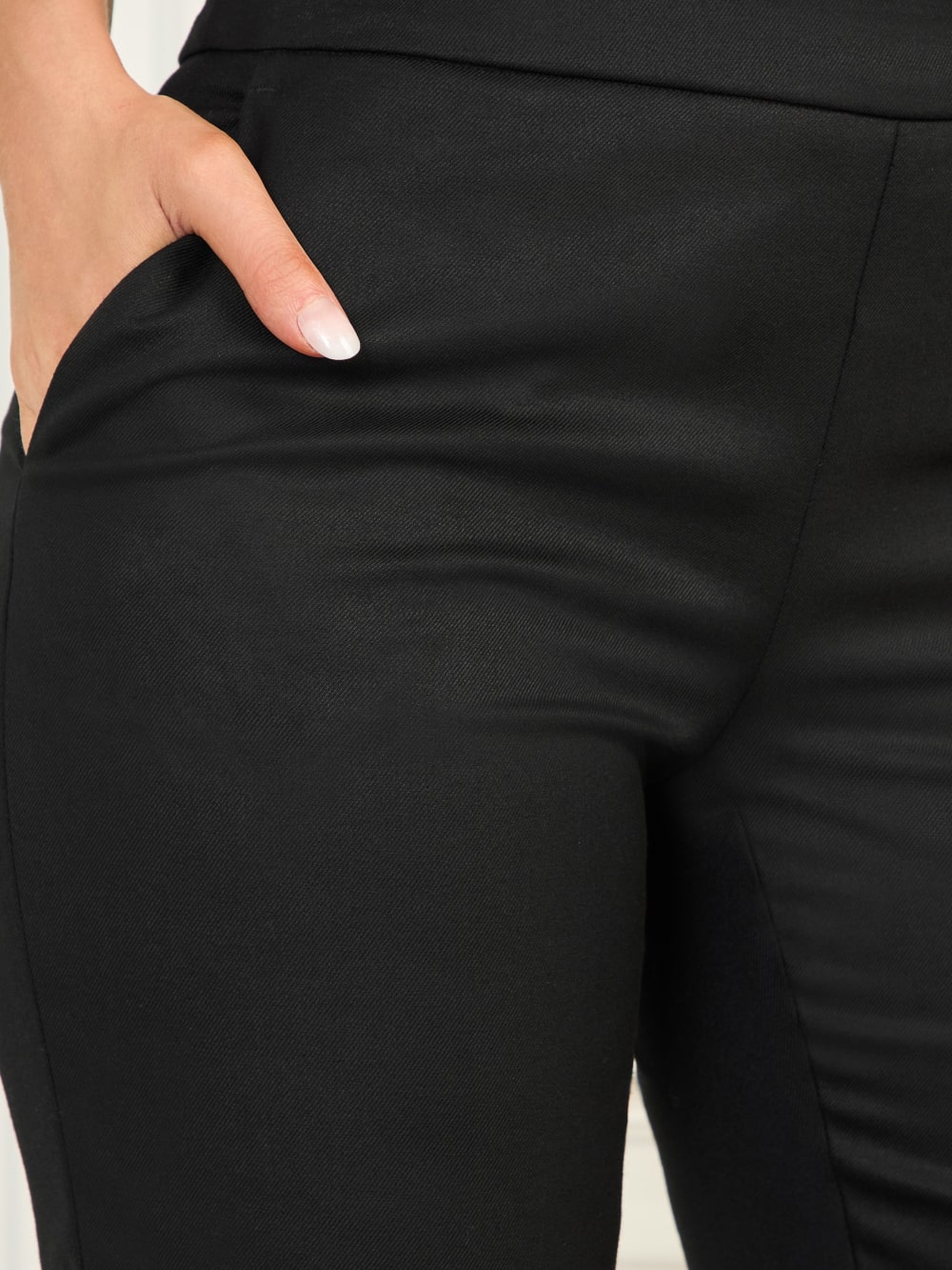 Roberta Wool-Blend Pant - Guess