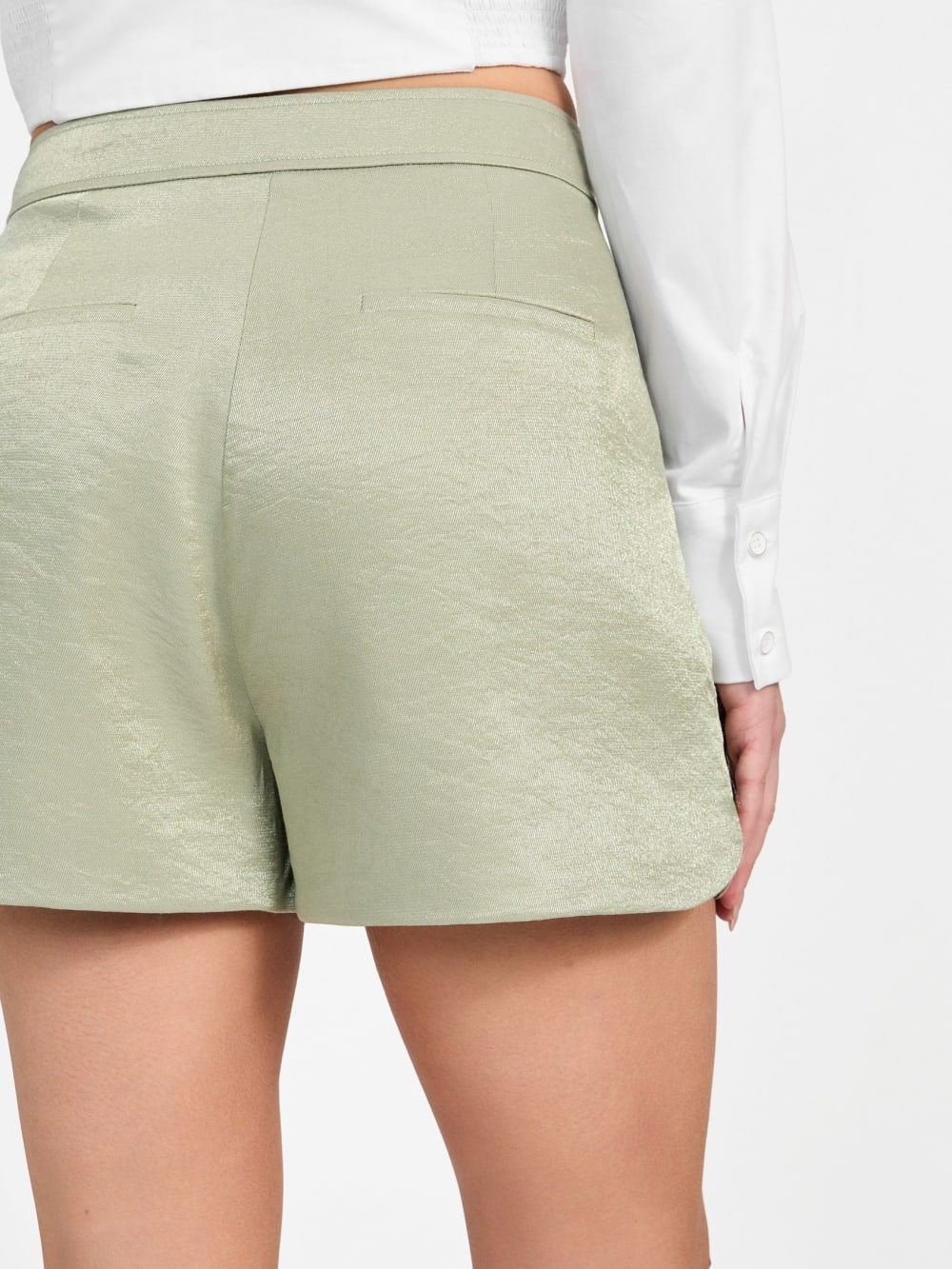 Camille Perfect Pleated Shorts - Guess